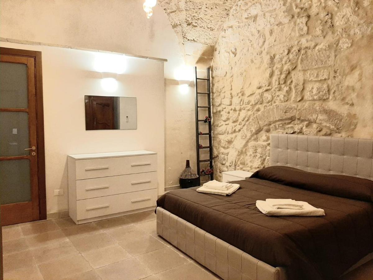 Apartmán Dimora Salentina Via Scarambone Lecce Exteriér fotografie