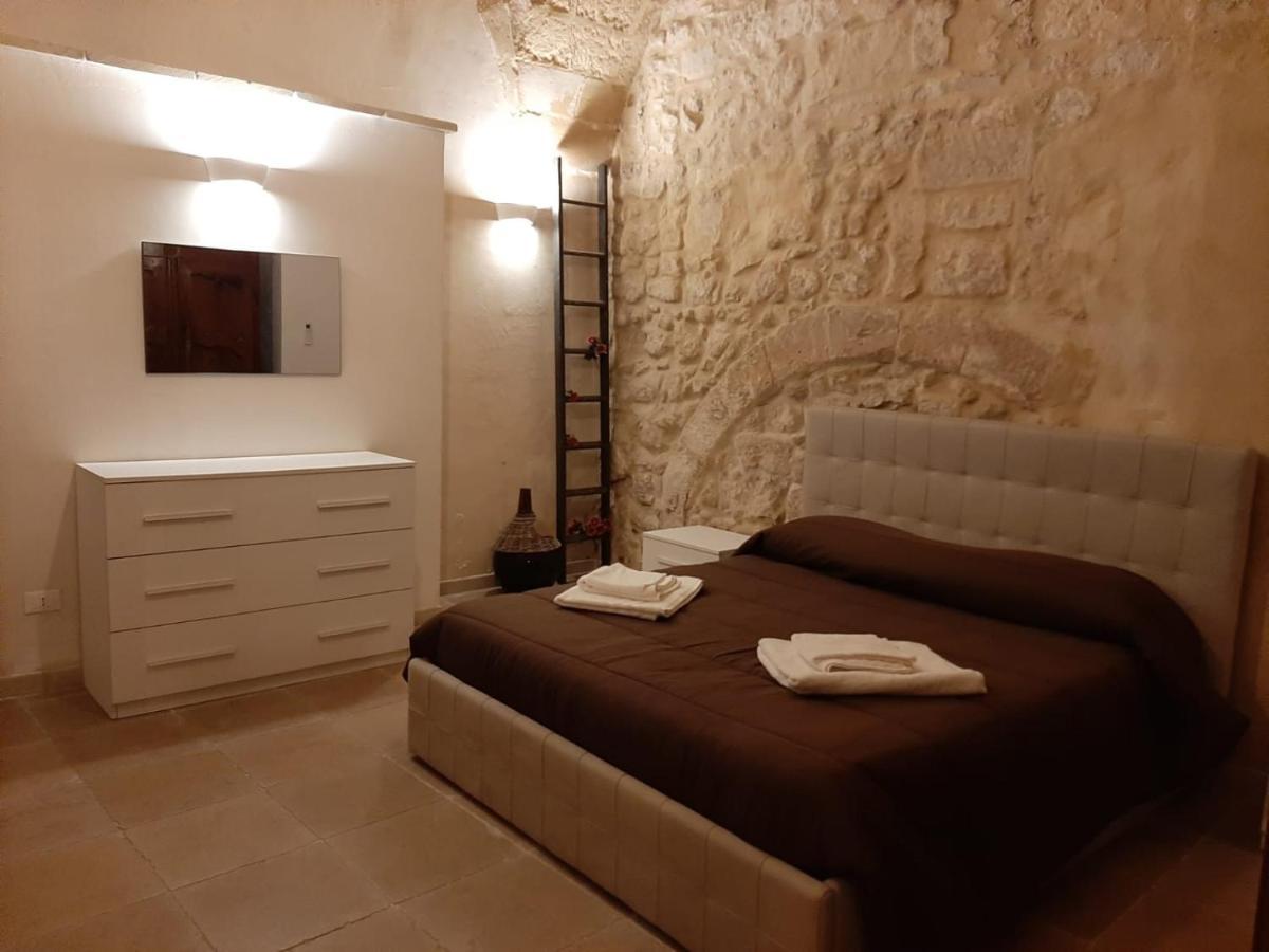 Apartmán Dimora Salentina Via Scarambone Lecce Exteriér fotografie