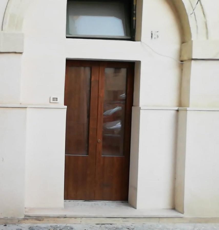 Apartmán Dimora Salentina Via Scarambone Lecce Exteriér fotografie